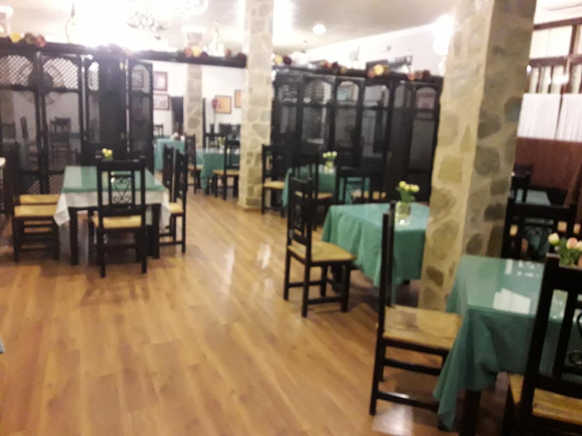 Hostal Hispalis Mairena De Alcor Εξωτερικό φωτογραφία